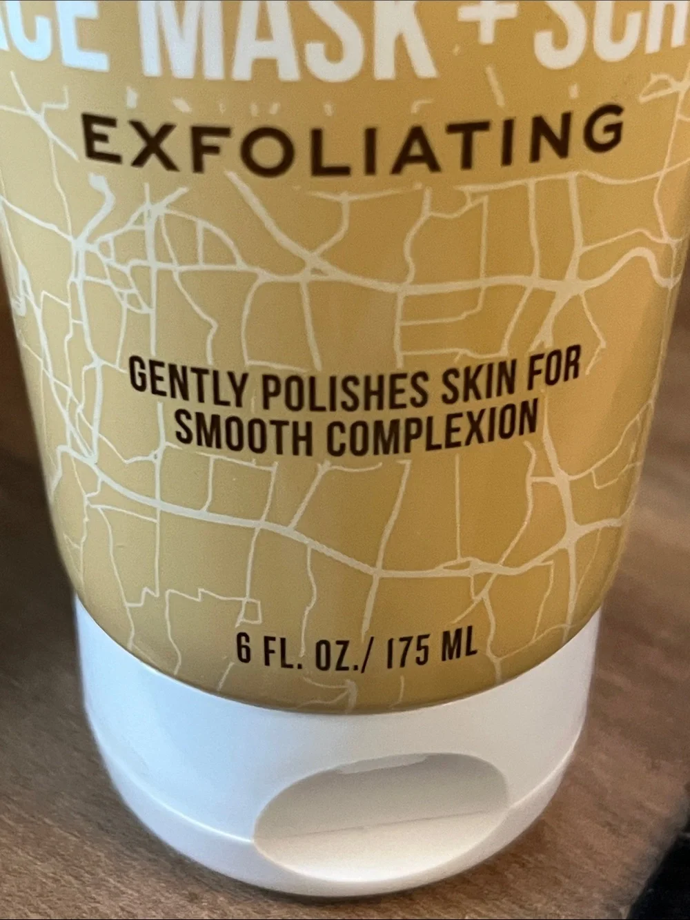 Indonesian Coconut Exfoliating Face Mask + Scrub — White & Tan
